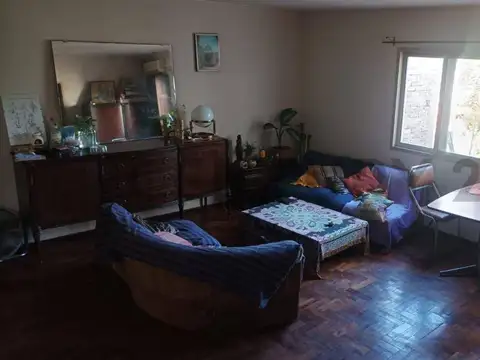 Departamento en Venta de 6 ambientes