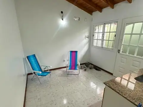 Casa en Alquiler en Villa Ballester, $ 500.000