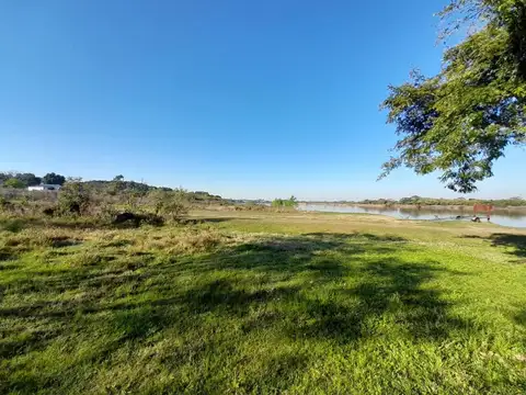 Terreno en Venta, FOS 5