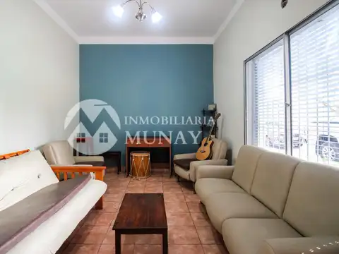Casa 3 ambientes con 1 baño