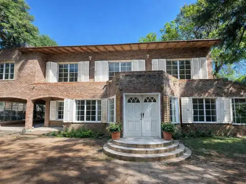 Importante propiedad  Parque las Paltas Colastiné