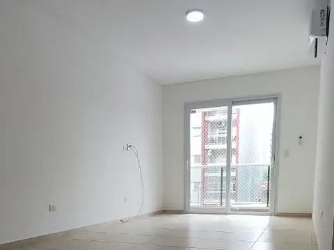 Excelente depto de 3 ambientes con cochera