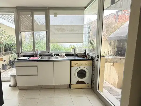 Depto Tipo Casa en Venta de 4 ambientes