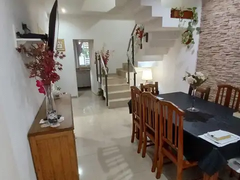 Depto Tipo Casa en Venta en Villa Pueyrredon, USD 234.800