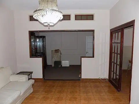 Casa en Venta en Hurlingham, USD 250.000