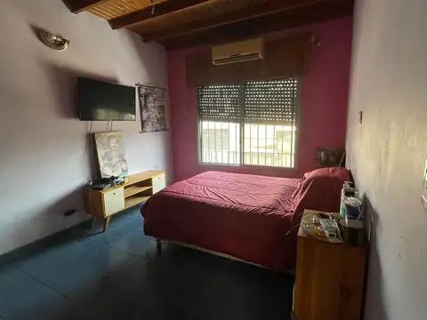 Depto Tipo Casa 4 ambientes con 1 baño