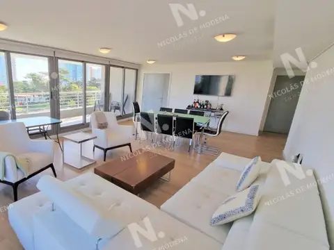 Departamento 4 ambientes con 4 baños