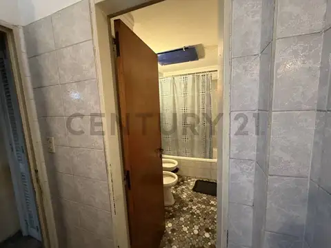 Depto Tipo Casa en Venta con 2 cocheras