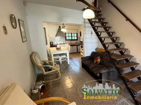 Casa 4 ambientes con 1 baño