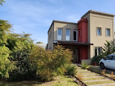 Casa en venta o alquiler - La Damasia - San Fernando