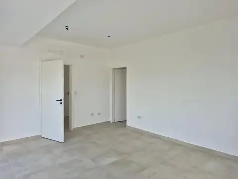 MLM. Increíble casa en Barrio Santa Elisa, Pilar del Este