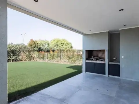 Casa en Venta en El Cazador, USD 285.000