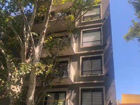 Departamento en alquiler en Villa Crespo 3amb con Patio - Posibilidad de Cochera