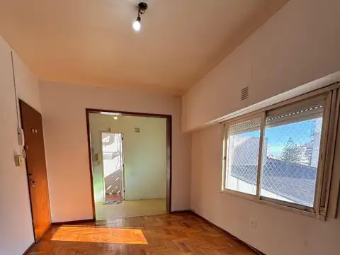 DEPARTAMENTO 2 AMBIENTES EN ALQUILER RAMOS CENTRO