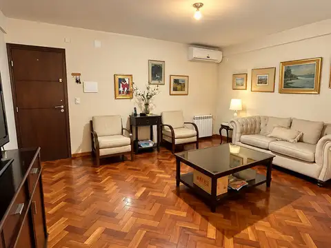 Avenida Figueroa Alcorta 320 , Piso 5