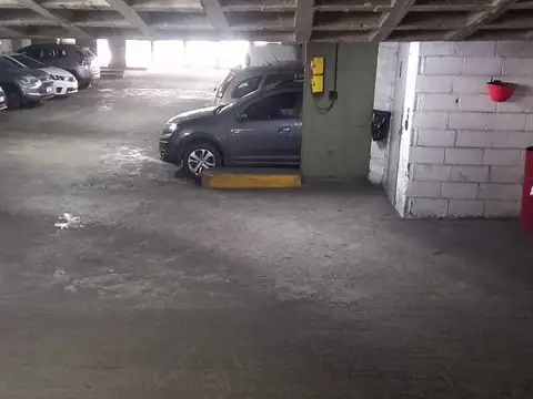 VENTA COCHERA CENTRO CORDOBA OPORTUNIDAD