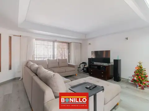 RESERVADO Casa 5 ambientes venta Villa Pueyrredón