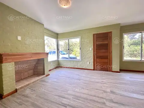 Casa 3 ambientes con 2 baños