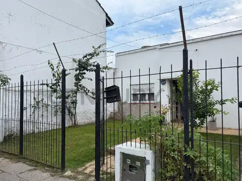 CASA 3 AMBIENTES BARRIO DON BOSCO