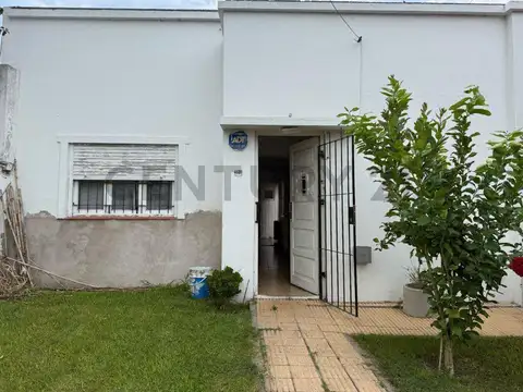 Falucho 4800, Piso 0