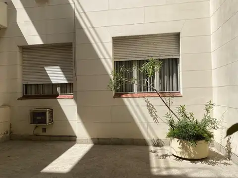 Departamento en Venta en Chacarita, USD 170.000