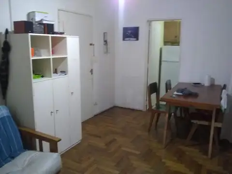 Departamento 2 ambientes con 1 baño