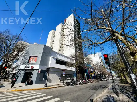 51 e/ 8 y 9