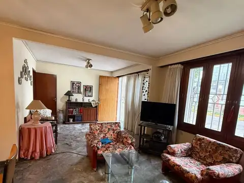 Depto Tipo Casa en Venta en Villa Martelli, USD 130.000