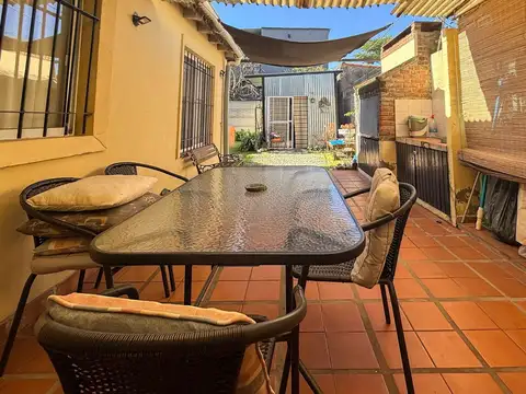 Depto Tipo Casa en Venta con 1 cocheras