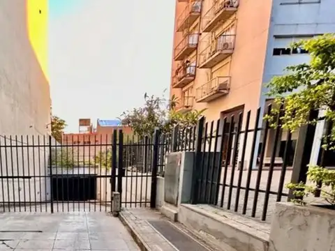 Cochera - Venta - Argentina, Capital Federal - Padilla 700