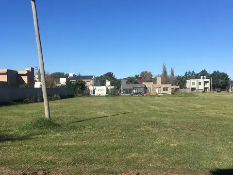 Terreno en Ricardone (Calle Gollan)