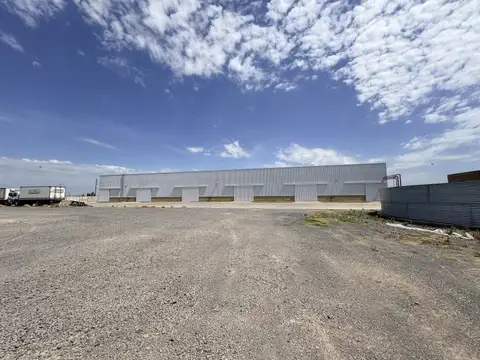 Nave Industrial 3.500 m² – Autopista Rosario–Buenos Aires – Acceso Arroyo Seco