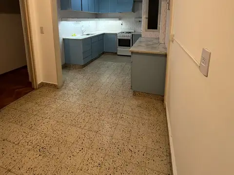 Departamento 5 ambientes con 3 baños