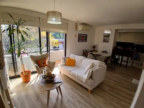 ¡Espectacular Dúplex en Esquina de 3 Ambientes con Amenities y Cochera en Acassuso!