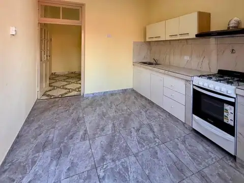 Depto Tipo Casa 3 ambientes con 1 baño