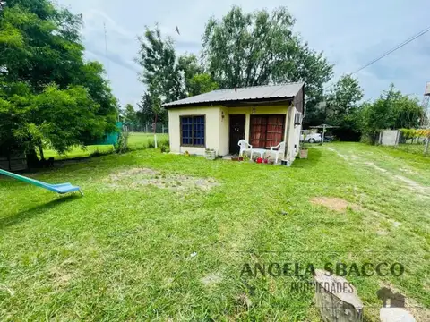 Casa 3 ambientes con 1 baño
