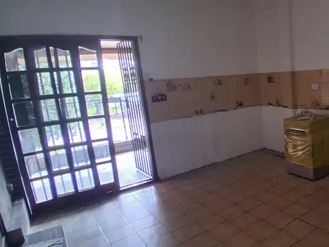 Casa en Alquiler en Villa Celina, $ 1.300.000