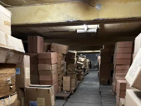 Galpon en Alquiler en Tribunales, USD 3.500