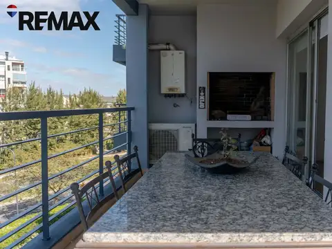 Departamento en Venta con 1 cocheras