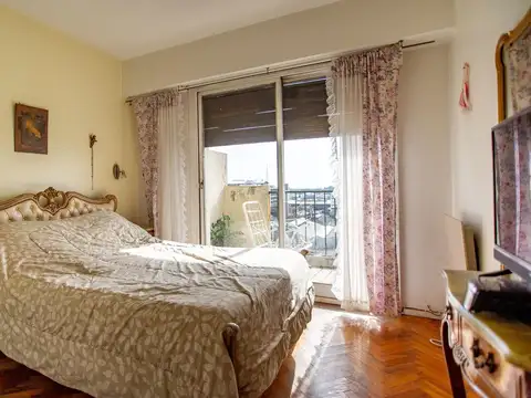 Departamento en Venta de 4 dormitorios