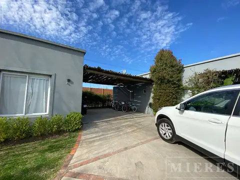 Alquiler de Verano en Talar del Lago II, Bancalari.