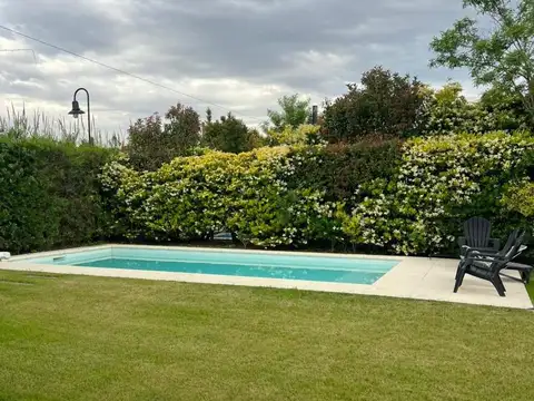 Alquiler de Verano en Talar del Lago II, Bancalari.