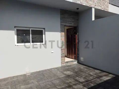 Casa en Venta en La Plata, USD 61.000