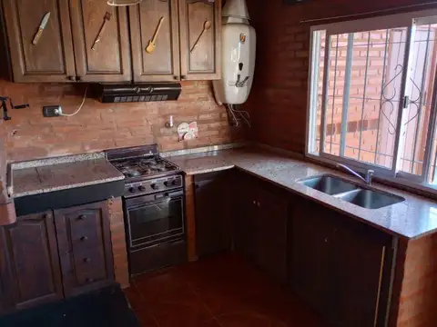Casa Ph Tres ambientes en Lomas del mirador