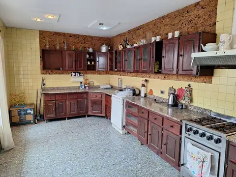 Depto Tipo Casa 5 ambientes con 3 baños