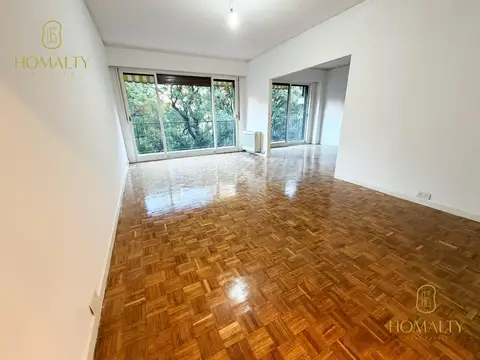 Departamento 4 ambientes con dependencia en Alquiler