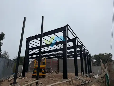 Local comercial caamaño 100