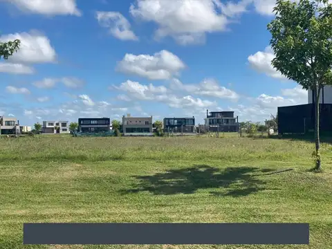 Venta - Lote de 964 m² - Barrio Costas - Puertos del Lago - Partido de Escobar