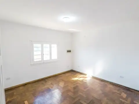 DEPARTAMENTO 3 AMBIENTES CON BALCÓN ATERRAZADO