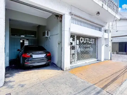 Local con Depósito en Venta, Ubicado en Zona Comercial de Olivos, Vicente López